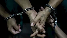 "استدراج من الكافيه وإيهام بالزوجية".. كواليس سقوط عصابة الابتزاز بحلوان