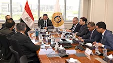 وزير الصناعة يبحث مع شركة "كيكيلا بي في بي" إقامة مصنع لها في مصر