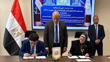 المصرية لنقل الكهرباء توقع عقدًا لتعزيز قدرات الشبكة القومية الموحدة