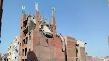 بعد انهيار عقار طلخا.. قرار عاجل من النيابة بشأن 9 موظفين