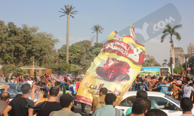 طلاب الإخوان يتظاهرون بجامعة القاهرة اعتراضًا على 