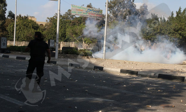 أحداث العنف في جامعتي ''الأزهر'' و''القاهرة'' تتصد