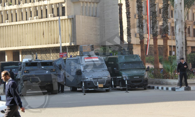 بالصور.. تشديدات أمنية بميدان التحرير في ذكرى أحدا