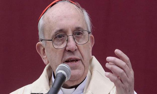 بابا الفاتيكان ينتقد ''جاهلية'' الاحتفال بعيد المي