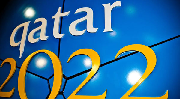 الجدل حول كأس العالم يلقي بظلاله على قطر في 2013
