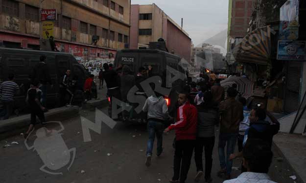 مجهولون يقذفون الأمن بالمولوتوف في الهرم.. والشرطة