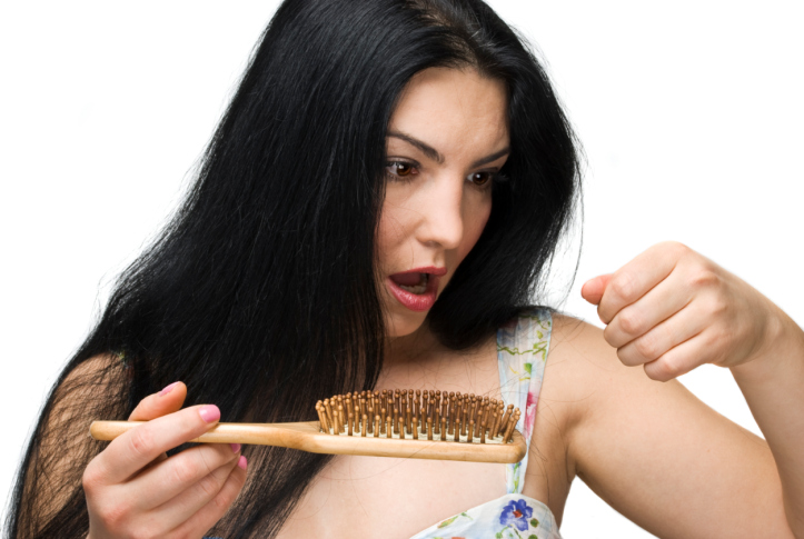 10 نصائح لمنع تساقط الشعر