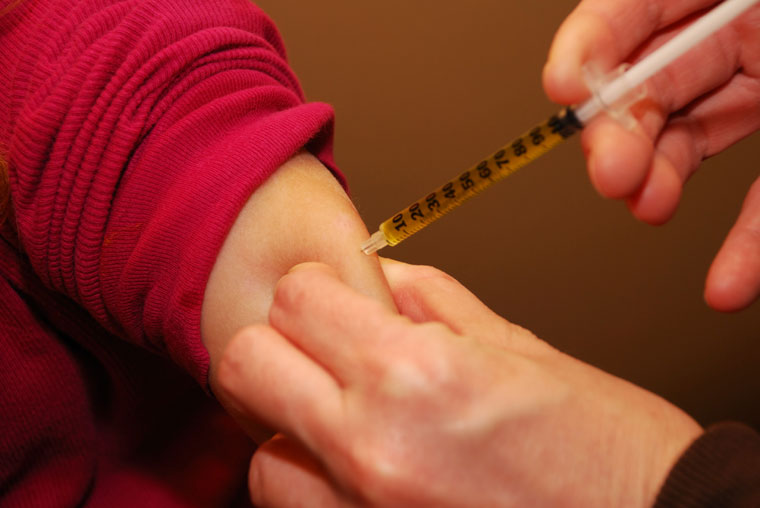 التطعيم ضد السعال الديكي ضروري قبل السفر إلى أمريك