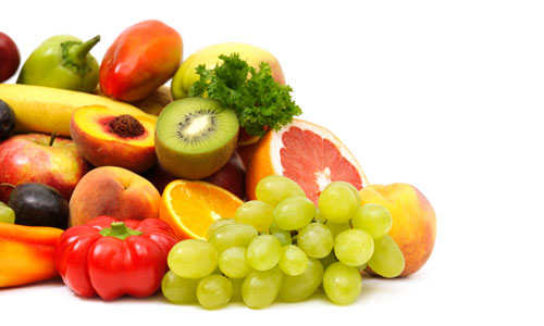 نصائح بالاكثار من تناول الخضروات والفاكهة الغنية ب