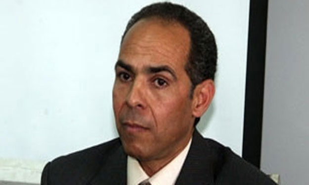 رئيس مجلس إدارة الأهرام يخفض راتبه الأساسي بنسبة 4