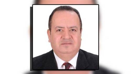 الدكتور جميل بقطر رئيس لجنة الضرائب بنقابة الصيادل