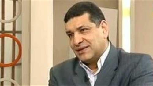 أشرف أبو الهول نائب رئيس تحرير جريدة الأهرام