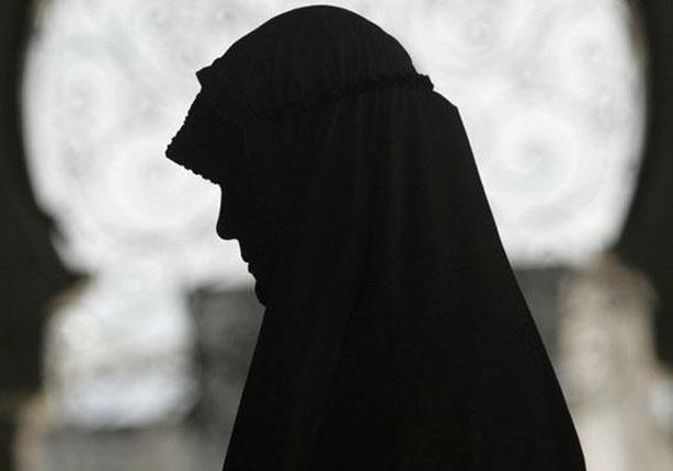 المرأة المسلمة يجب ان يكون لها دورا في مكافحة التط