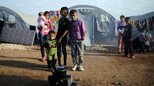 وصف فيسك مخيم سعدنايل الذي يحتضن اللاجئين السوريين