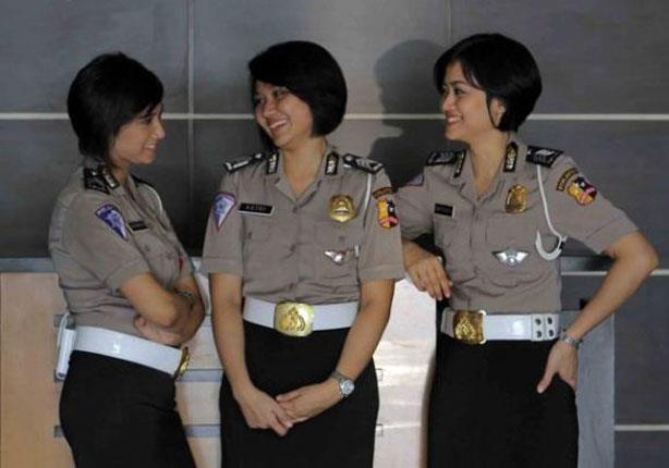 شرطة إندونيسيا النسائية
