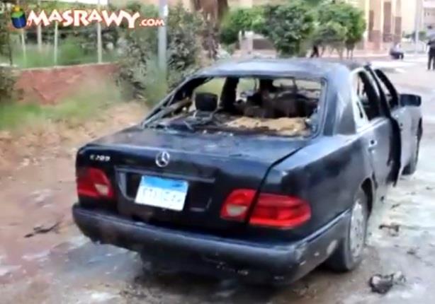 آثار حريق سيارة عميد طب أسنان الأزهر