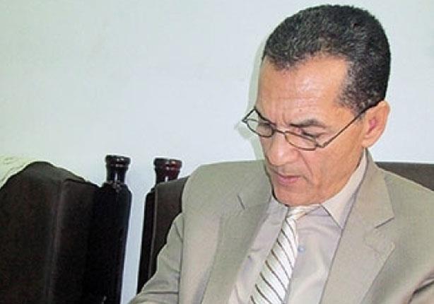عبد الحي عزب رئيس جامعة الأزهر