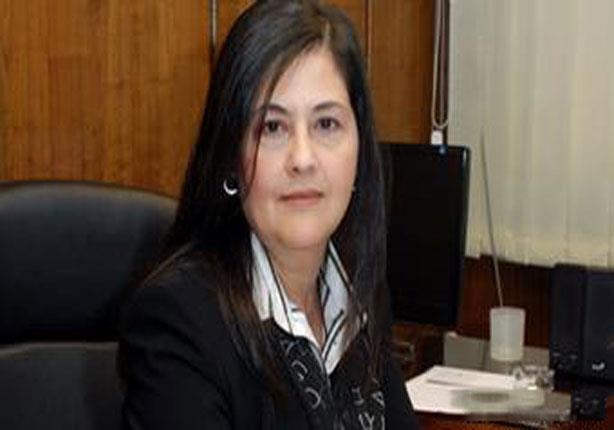 هويدا مصطفى رئيسة قسم الإذاعة والتلفزيون بكلية الإ
