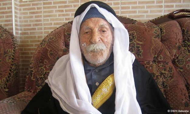 أكبر معمر فلسطيني عمره 125 عاما ولديه 300 حفيد
