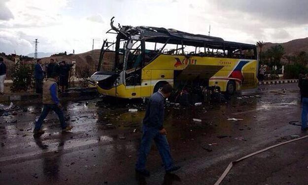 موقع إخباري إسرائيلي ينشر خبر تفجير حافلة طابا لحظ