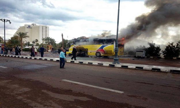 سفارة السويد تأسف للهجوم علي الحافلة السياحية في ط