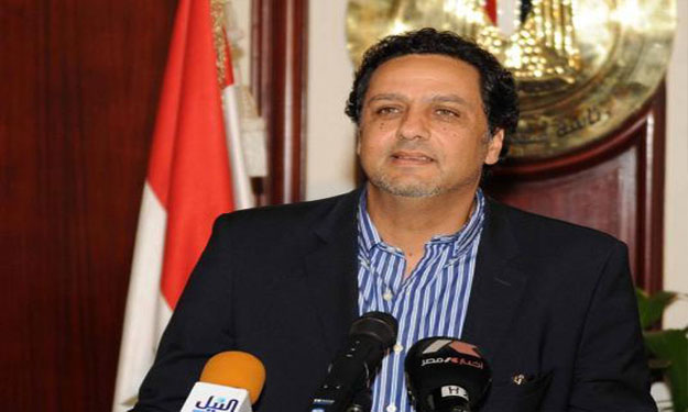 حازم عبد العظيم: توقعت استبعاد وزير الاتصالات وليس