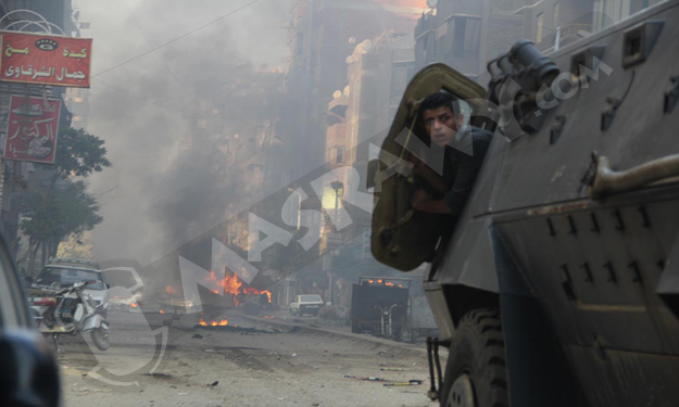 عدسة ''مصراوي'' ترصد الاشتباكات بين الأمن والإخوان