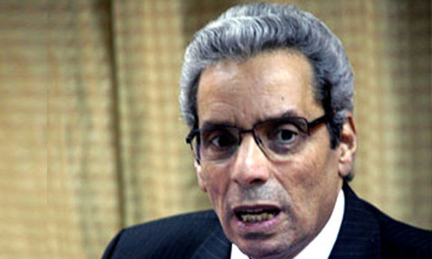 وفاة السفير المصري بالسودان