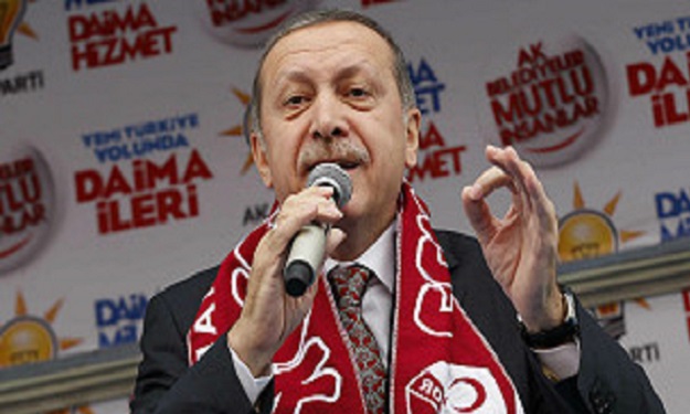 أردوغان يتراجع عن تهديده بحظر فيسبوك ويوتيوب في تر