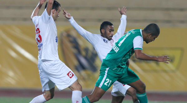 العربي يتعادل بصعوبة مع ضيفه النصر 3-3 في الدوري ا