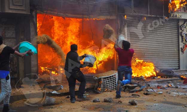 16 صورة ترصد حرائق شارع فيصل في اشتباكات أنصار الإ