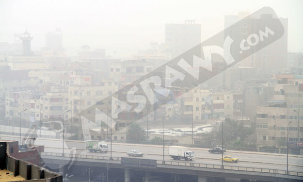 عدسة مصراوي ترصد آثار الطقس السيء على سماء العاصمة