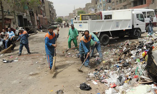 الحكومة: عودة نظام جمع القمامة القديم في القاهرة و