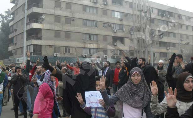 أنصار الإخوان يتظاهرون صباحاً بالمعادي بهتافات :''