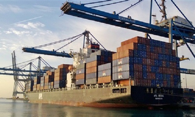 ارتفاع معدل الصادرات المصرية عبر موانئ البحر الأحم