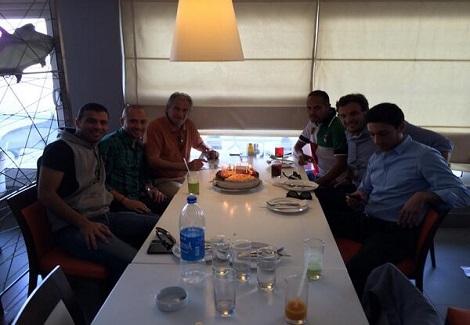 مانويل جوزيه يحتفل بعيد ميلاده الـ68 مع نجوم الأهل