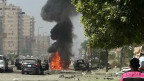 الأزمة في مصر: مقتل ضابط شرطة في انفجار قنبلة بالق