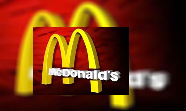 ماكدونالدز تسجل أرباحا متدنية خلال 3 أشهر بسبب الط