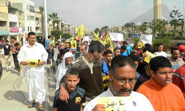 الإخوان ينطلقون بمسيرة من مدينة نصر بهتافات ضد غلا