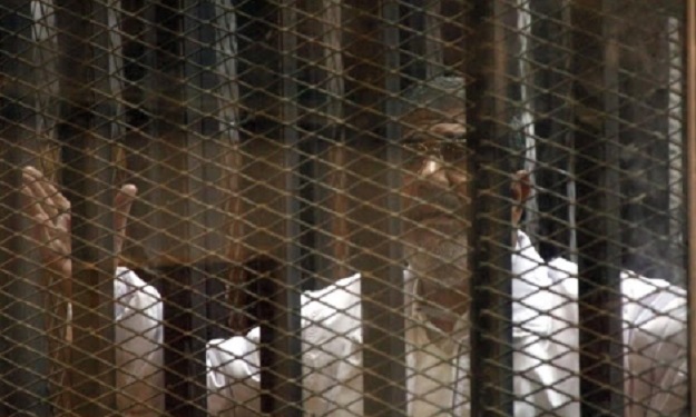 تأجيل محاكمة مرسي في أحداث الإتحادية لجلسة الغد لس