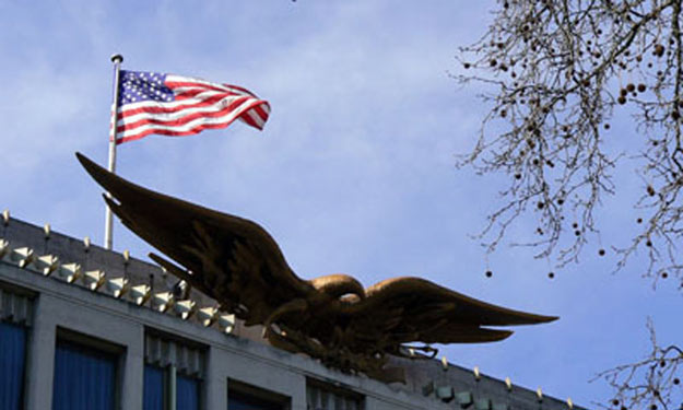 السفارة الأميركية تنفي عقد اجتماعا مع حركة ''إخوان