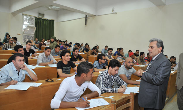 219 حالة غش في امتحانات جامعة القاهرة