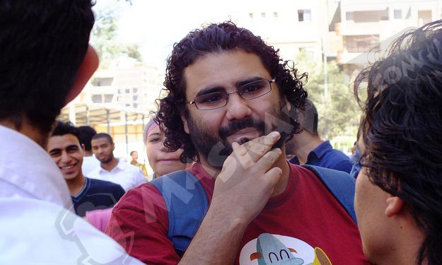 ''المنظمة المصرية'' تطالب بإخلاء سبيل علاء عبد الف