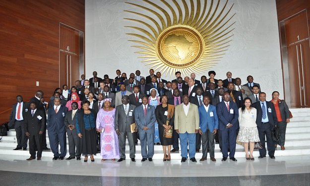 اللجنة الأفريقية تقبل رسميا شكوى أهالي شهداء ''أحد