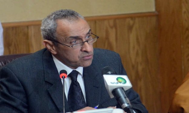 أبو حديد: إعداد قانون بالسجن المشدد 5 سنوات للمتعد