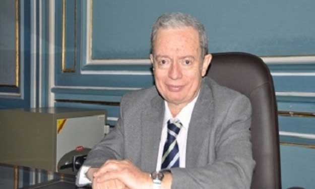 رئيس جامعة عين شمس لوزير التعليم العالي: لانملك وق