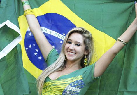 مشجعة برازيلية