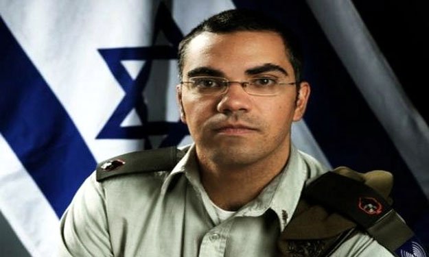 متحدث الجيش الإسرائيلي يستعين بآيات قرآنية لإدانة 