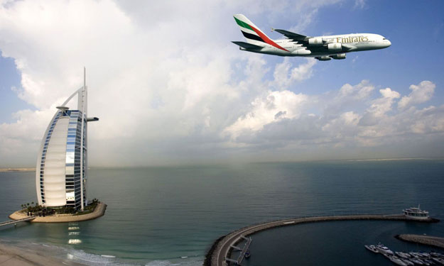 طيران الإمارات تتسلم طائرة إيرباص محملة بـ41 طنًا 