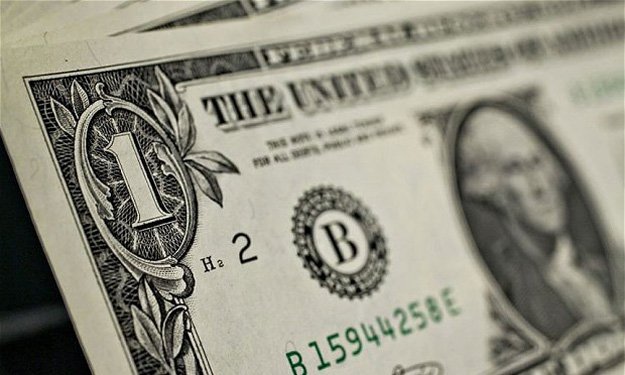 الدولار يواصل الاستقرار أمام الجنيه في عطاء المركز